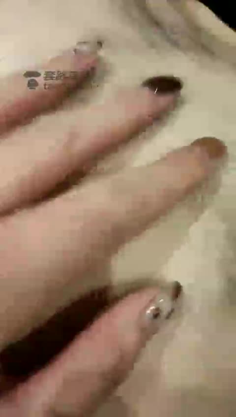 2198.【咩祖S】骑马舌头洗脚羞辱毛毛狗，舔喝洗脚水【62分钟】【标清】-女神之家