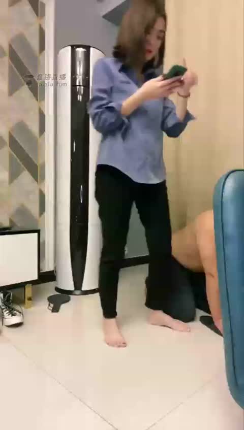 2216.【泽安安】俩崽崽伺候洗脚【30分钟】【高清】-女神之家