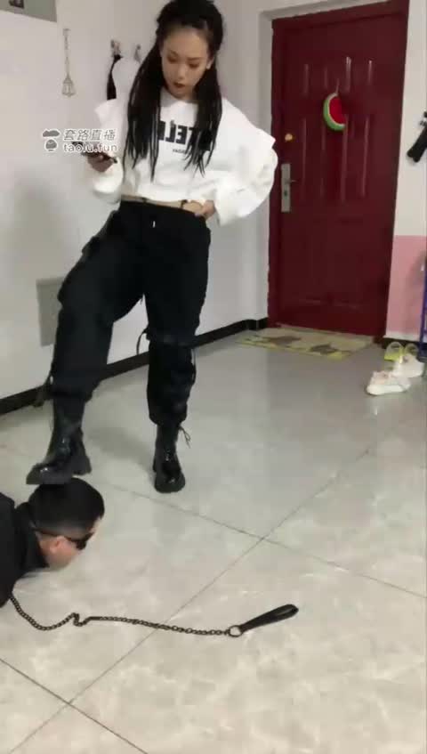 2356.【燃一S】文文偷懒的下场，束缚、暴力、凶残、腹黑、反差【30分钟】【标清】-女神之家
