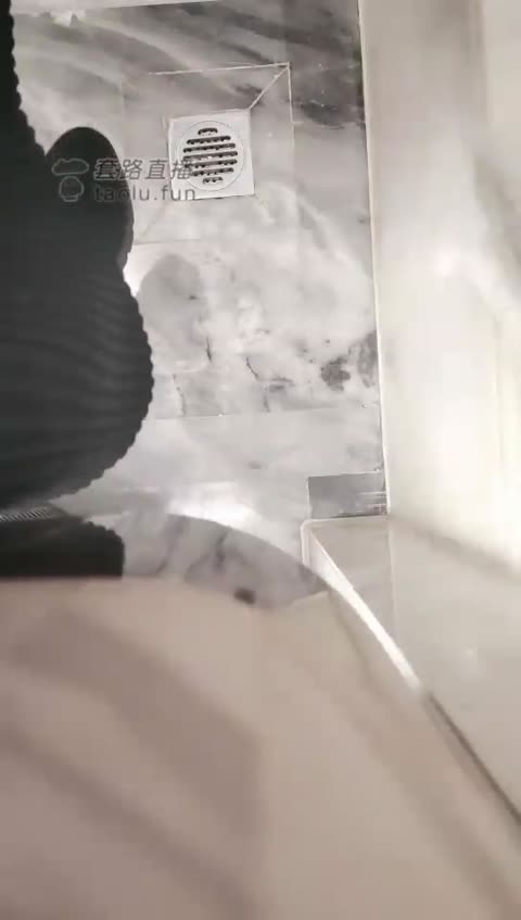 3836.【女攻大大】诱骗俗人空乘小姐姐做狗【12分钟】【标清】-女神之家