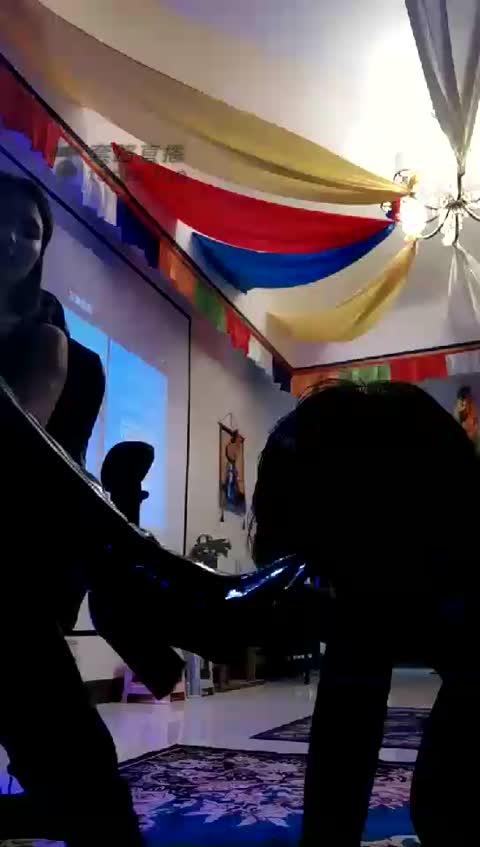 4035.【夏馨S】剧情：男老师家访吗，偷闻叛逆女学生鞋子被发现【30分钟】【标清】-女神之家