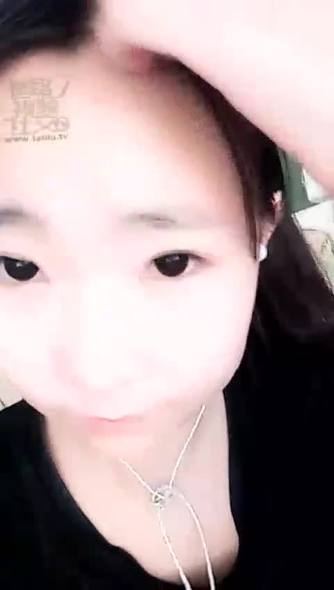 丝袜第一视角红绿灯狗狗们_2018-08-07_20181026214242-女神之家