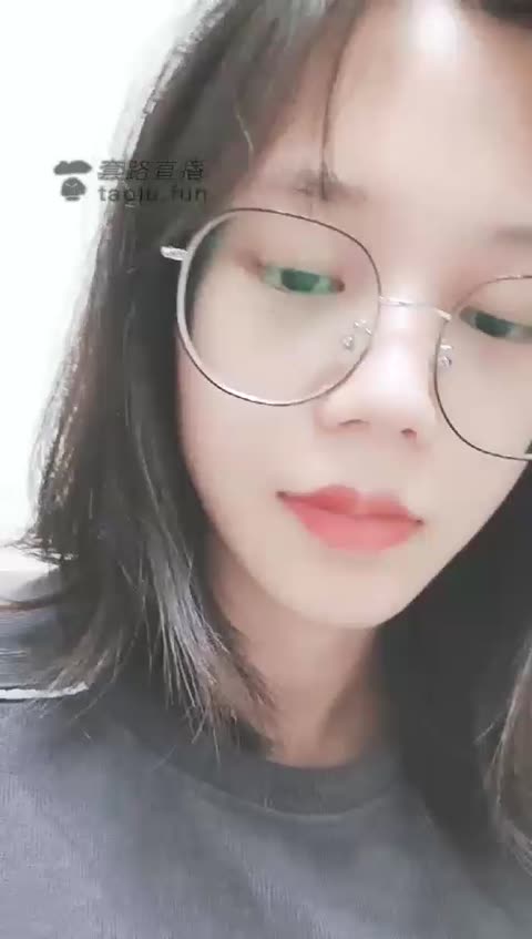 4584.【灵竹S】调教，圣水，恋足，舌头刷脚底【22分钟】【标清】-女神之家