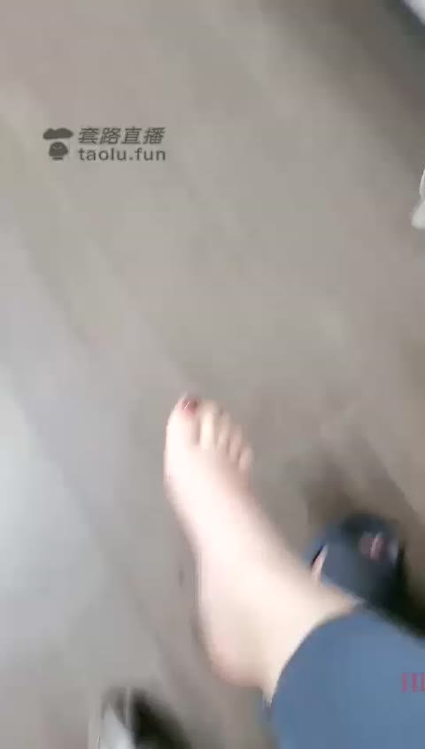 4651.【南童S】运动脚汗，脚奴侍奉【15分钟】【标清】-女神之家