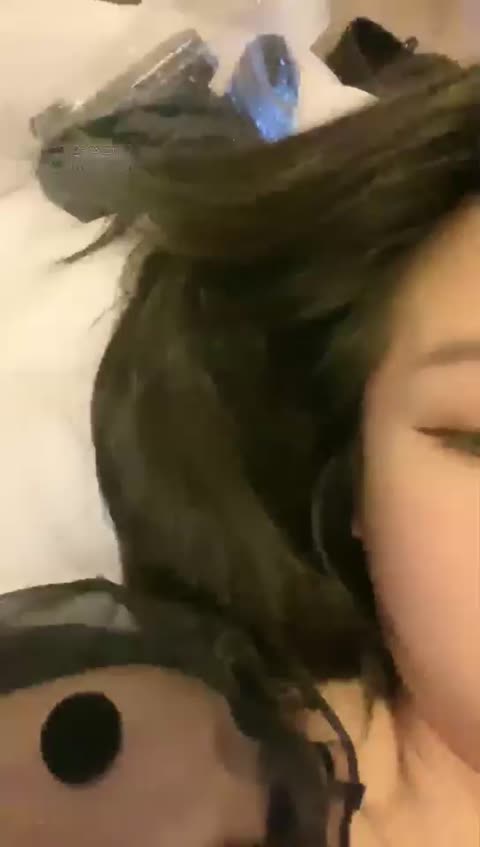 4703.【优甜大大】小骚狗大半夜欠打，耳光，舔脚，调教【52分钟】【标清】-女神之家