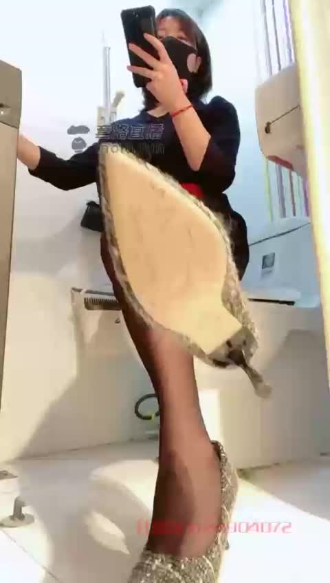 5006.【美离子S】红绿灯空姐诱惑【45分钟】【标清】-女神之家