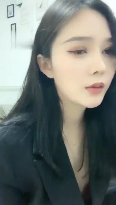 筱月 往日经典恋足视频79-女神之家