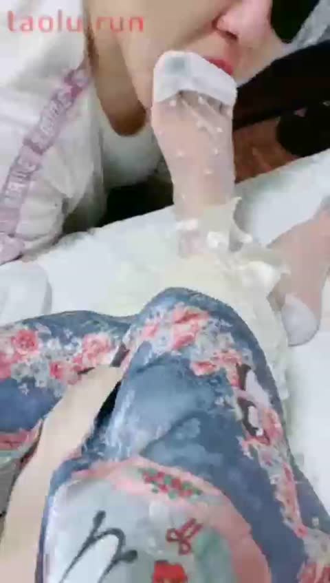绘子学姐  20分钟场 舔鞋舔脚 22分钟-女神之家