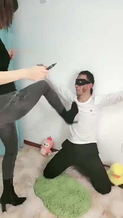 虫虫 训练入门狗奴-女神之家
