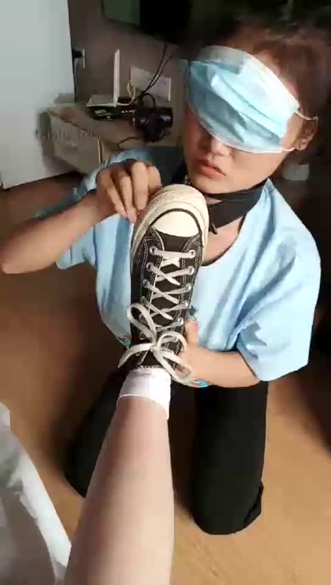 哈宝 一个美女鞋垫罢了-女神之家