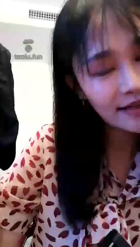 暮烟 高清 带锁失败舔脚-女神之家