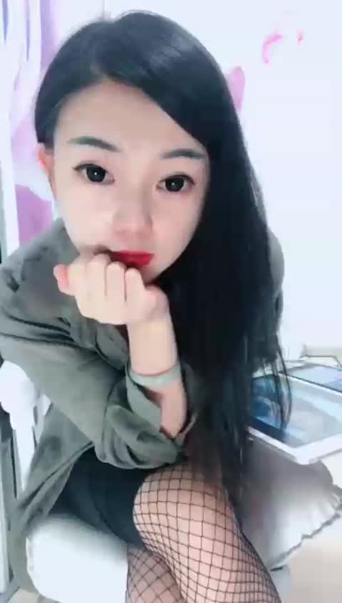 粤主 第一视角马丁靴网袜红绿灯A释放压力-女神之家