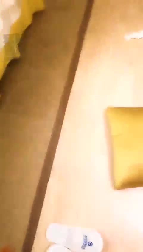维妮 只配舔浓痰的贱畜-女神之家