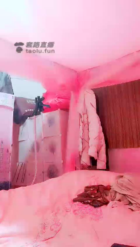 苏州海燕 现实调教了 舔脚 鞭打-女神之家