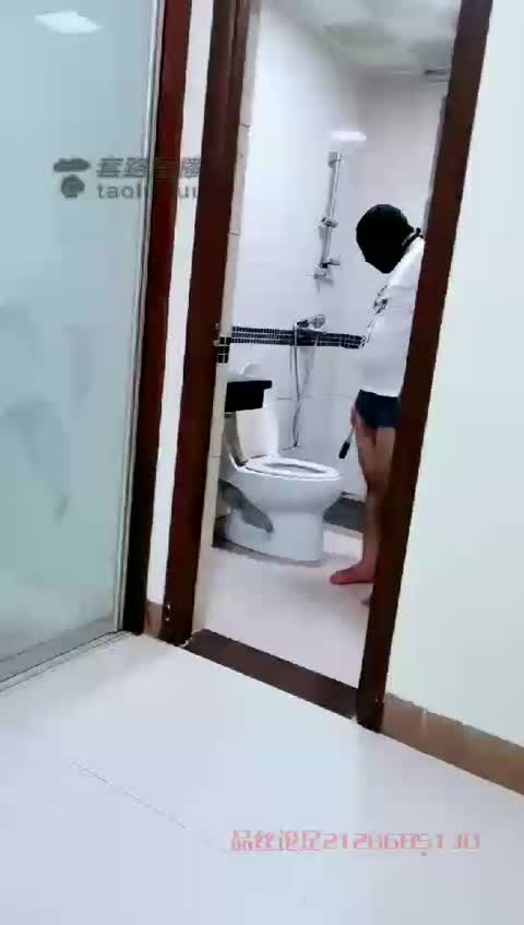 郭照Queen 继续监督家务狗 捏脚 做家务-女神之家