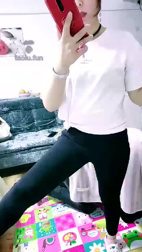 贵州S沫 脚冷了穿双棉袜暴打贱货-女神之家