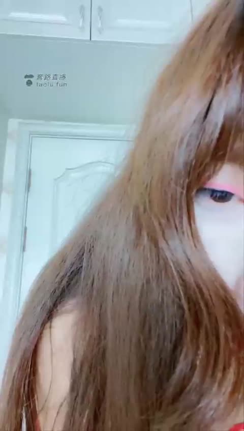兔粉粉女皇 骑马恋臀皮裤胯下-女神之家