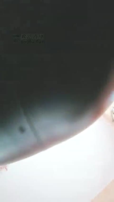 多多 近距离美臀贴狗脸 第一视角-女神之家