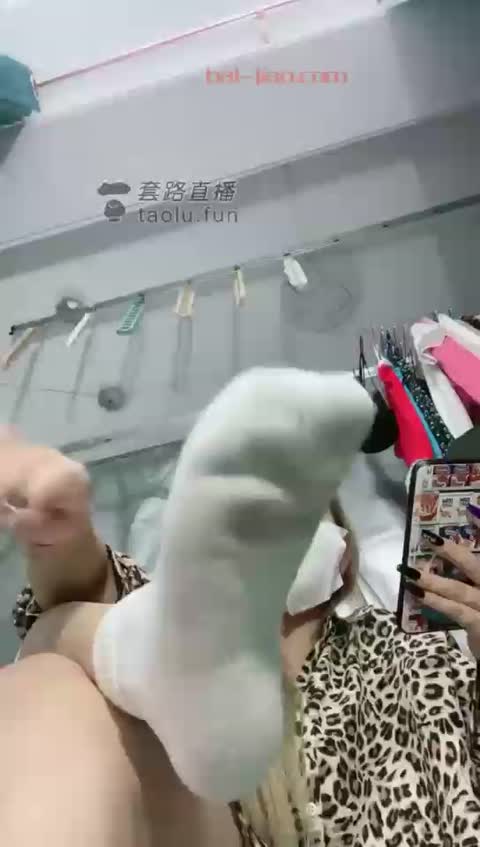猫熙 马丁靴 棉袜 绝美视角 无限粗口辱骂-女神之家
