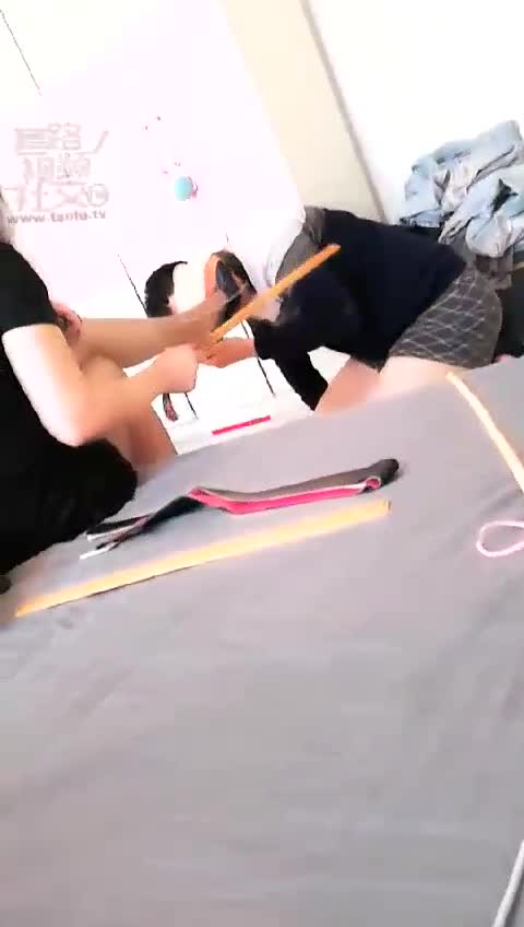 美煞娇爷 听话的狗狗2-女神之家