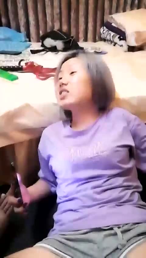 美煞娇爷 野外捆绑虐完狗狗给按摩 啃脚皮-女神之家
