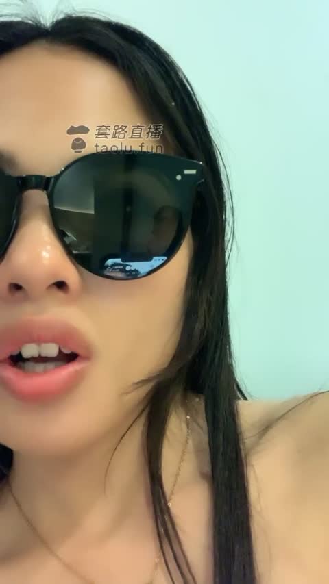 苏老师 皮靴皮手套的味道-女神之家