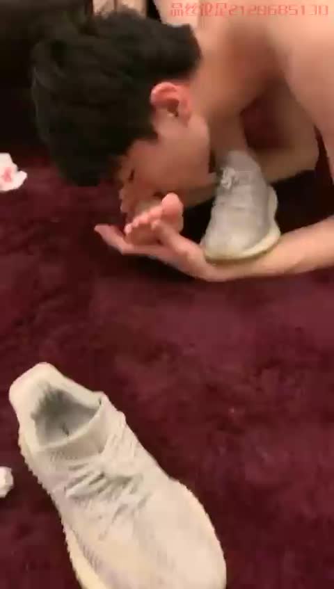 Fiona娜娜主 红金圣水 极度羞辱-女神之家