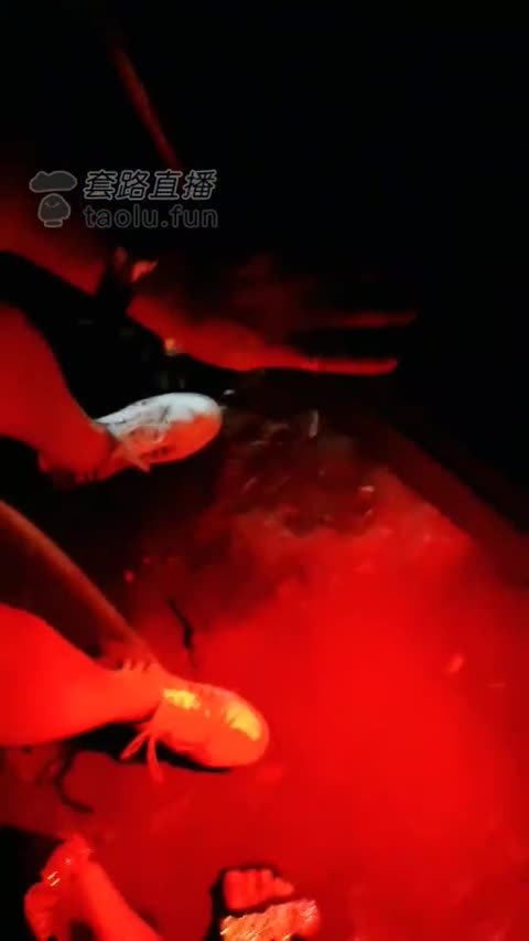 如意小主 户外开车调教紧张又刺激-女神之家