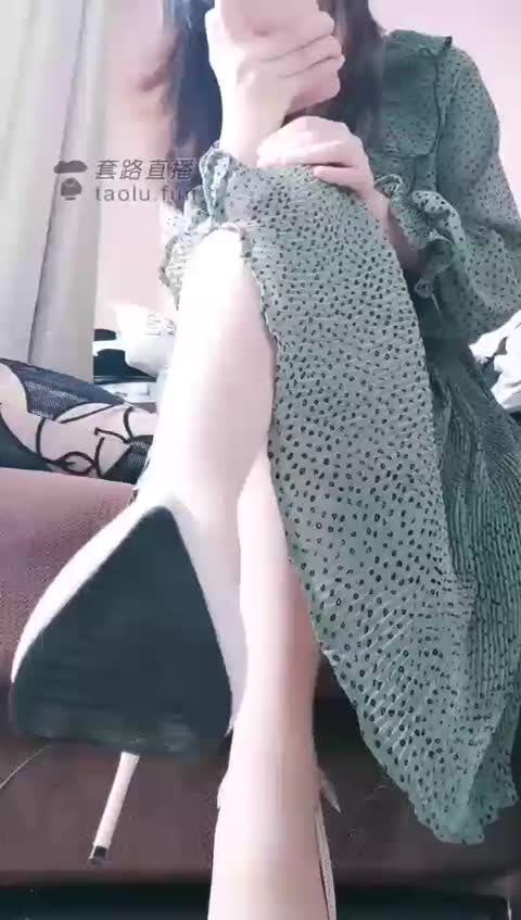 微莱 强制洗脑炸 贡狗头晕无脑-女神之家