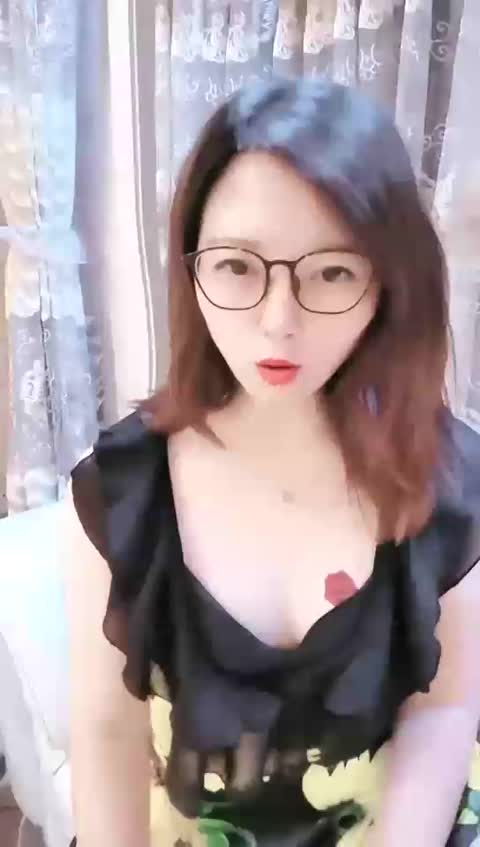 凝漠 第一视角粗口羞辱绿帽-女神之家