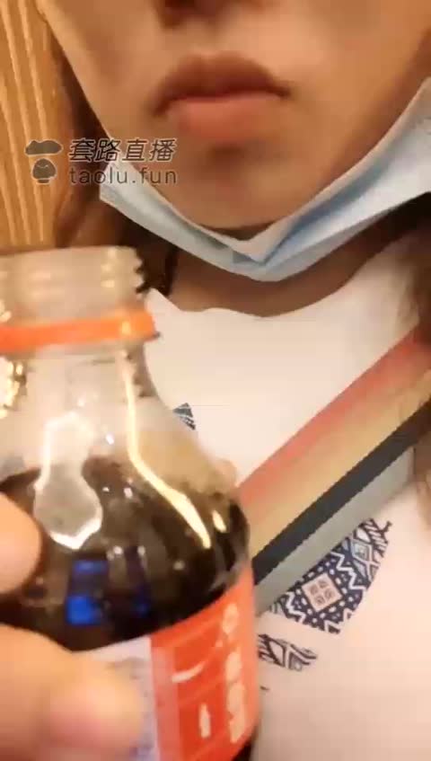 艳主 狗吐了   对着监控犯贱 54分钟-女神之家