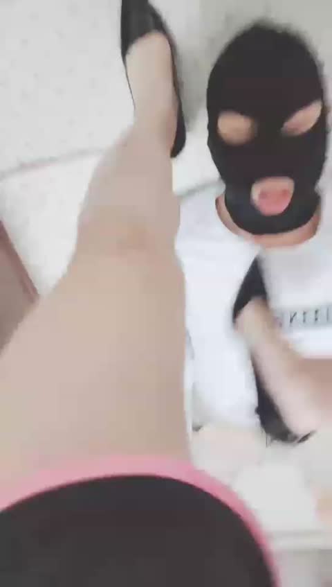 夏琳 周末福利场 清理高跟鞋-女神之家