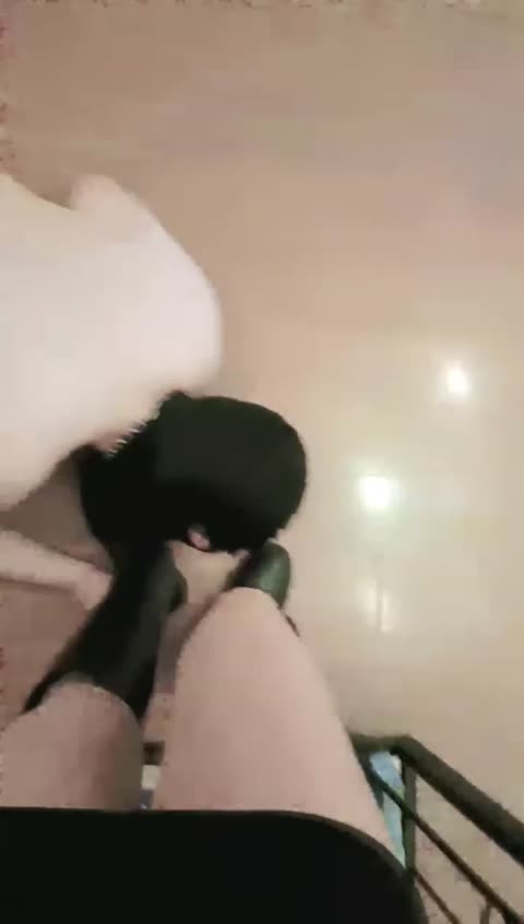 执念 笼子里发骚的贱狗-女神之家