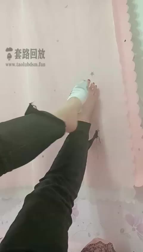 心理学 女同事生活化调教 终于来她家了-女神之家
