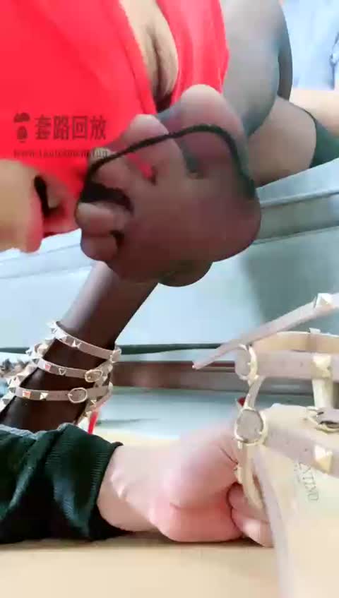 美离子 真人版红绿灯-女神之家