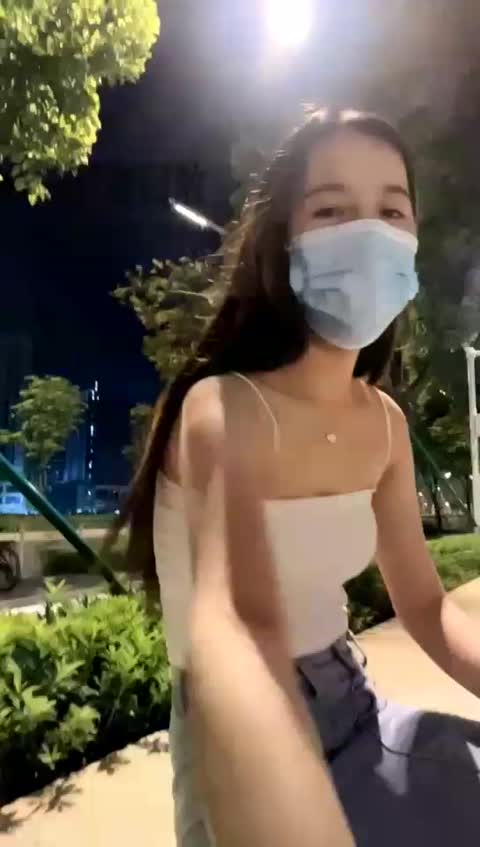 诗漫双胞 户外 前男友跪求复合-女神之家