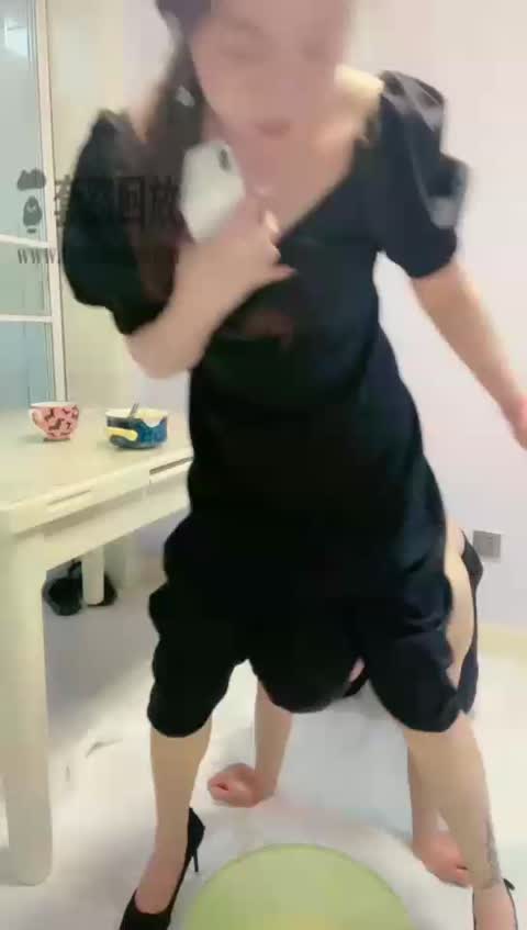 逗逗 首调 直接圣水 呕吐物生成全过程-女神之家
