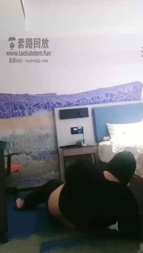 宝儿 双S高跟踩踏爽虐狗-女神之家