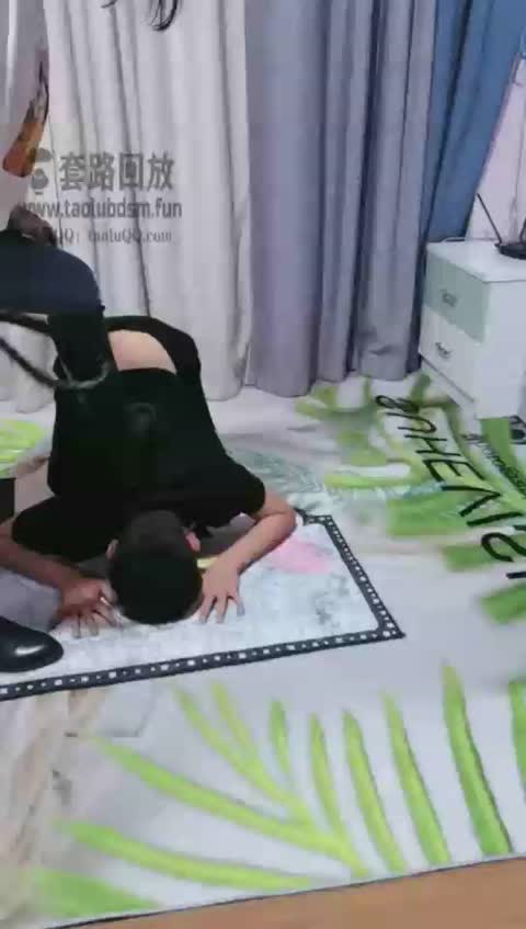妖精 执行家法 靴子暴踢 虐 菊 乳头 脚心-女神之家