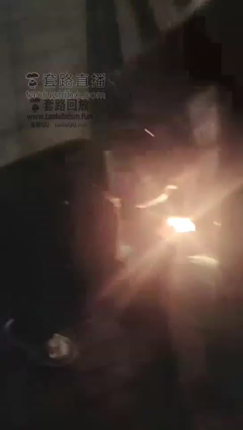 第一帅男神 暴力耳光 踩踏 踢裆 舔脚 滴蜡 舔靴子-女神之家