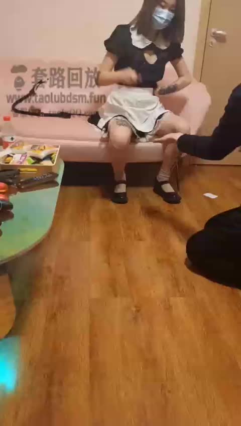 第一帅男神 暗访女仆店 开发纹身女仆 小姐成为女王-女神之家