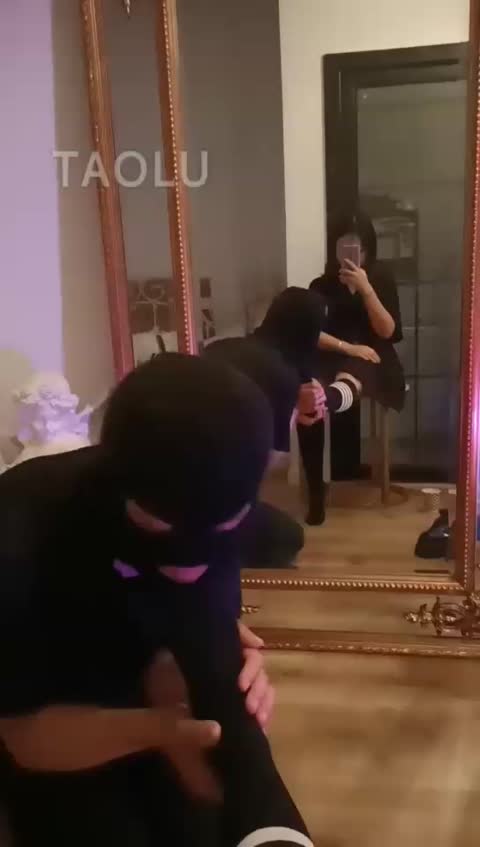 黑兔sama 清理长靴 长靴踩踏舔脚耳光 一-女神之家