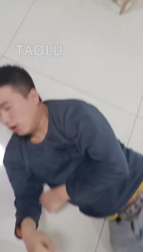 第一帅男神 求了两个月 小美首次调教男神-女神之家