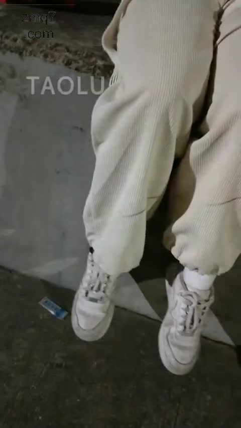 梵高 真实偶遇女王 虐的太爽了-女神之家