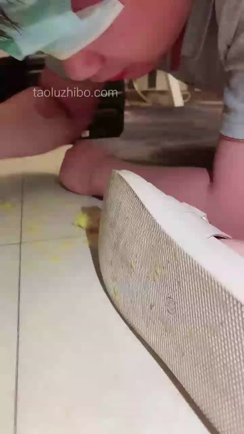 骨精精 极度踩踏 骑马 圣水喂食-女神之家