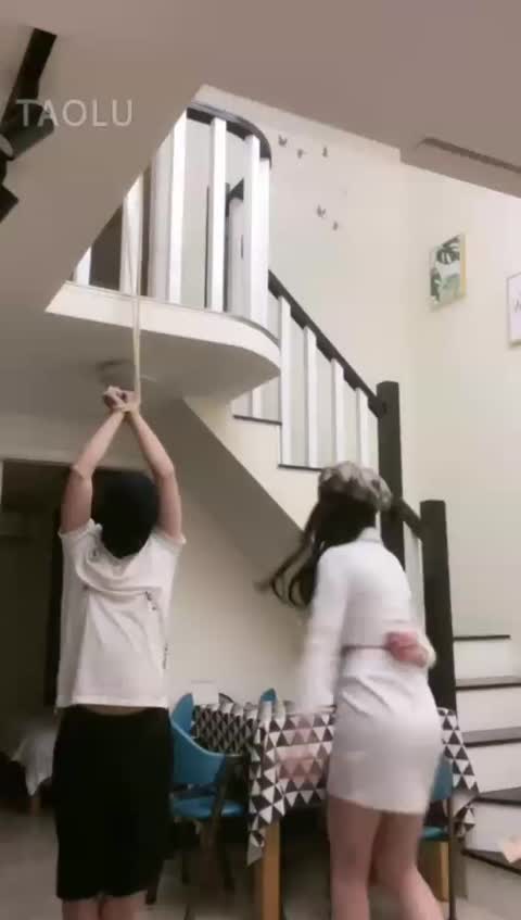 服子 吊打 训狗-女神之家