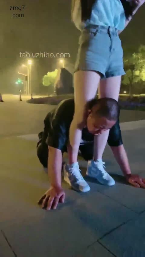 樱桃大大 户外被搭讪-女神之家