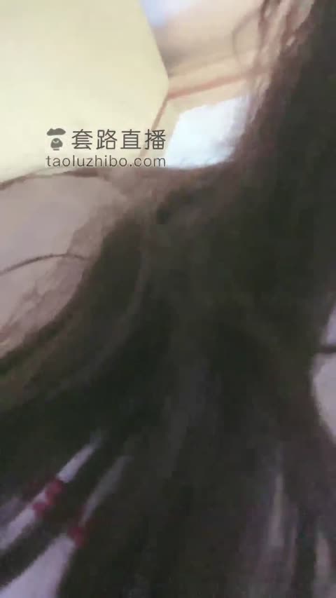 强抚 主人睡着了 家奴偷偷犯贱-女神之家