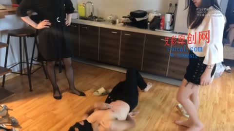 凤仪亭—奴隶岛 冷月灵灵高跟黑丝暴力踩-女神之家