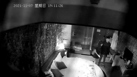 1713188387426_安防酒店摄像头_情侣开房及大奶时髦妹招嫖战5男_@全网一手网红黑料发布站-女神之家